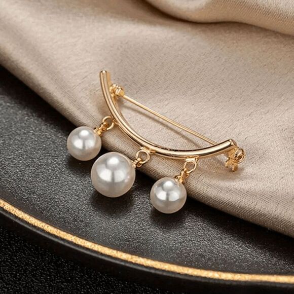 Pearl Pin Brooch - Picture 6 of 8